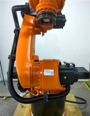 安川机器人伺服电机维修