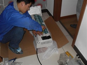 绵阳奥克斯空调维修，空调内机水槽清洗原来这么简单