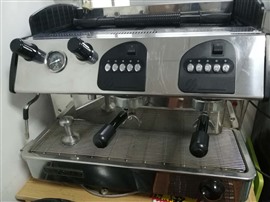 意式半双头半自动咖啡机出租/咖啡厅专用半自动咖啡机出租
