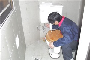 南京鼓楼区马桶维修，马桶疏通，马桶安装