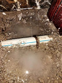 广州番禺暖气渗水怎么办，地下水管漏水怎么检测，水管漏水维修上