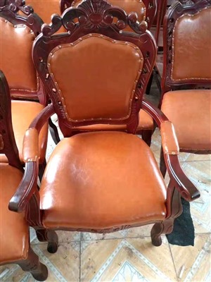 天津南开家庭 餐厅 办公 酒店沙发 椅子维修换面