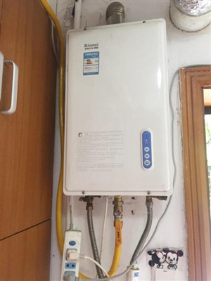 乌鲁木齐林内热水器维修电话《林内电器服务网点》