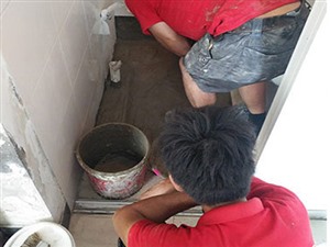 内江卫生间补漏电话【20年补漏经验】卫生间漏水维修施工