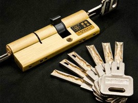 宁波镇海澥浦修锁10分钟速达，解您燃眉之急
