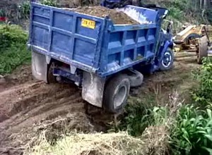 曹妃甸道路救援、曹妃甸汽车救援电话/曹妃甸附近汽车快修