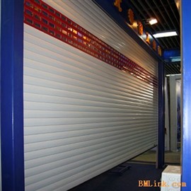 天津滨海新区安装卷帘门图文详解