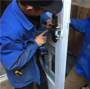 葫芦岛南票区专业维修汽车锁 服务 开锁芯 换锁