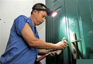 西双版纳开锁专业开锁10分钟上门