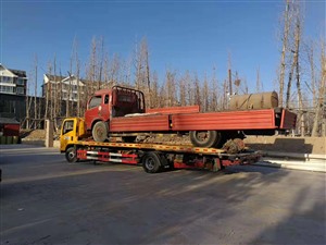 北京报废汽车拖车电话  洒水车拖车  大型拖车公司   