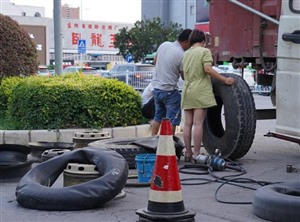 武汉市补胎电话/武汉附近补胎/武汉市流动补胎电话/补胎附近