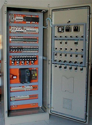 plc控制柜的继电器检查