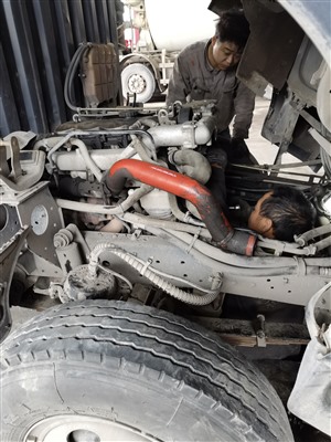 大车发动机维修找致其汽修至少保修一年