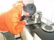 贵阳美的燃气灶维修电话（美的燃气灶24小时全国400报修热线）