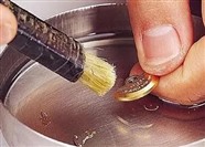 伯爵手表多长需要洗一次油？手表洗油一般多少钱？伯爵手表维护保