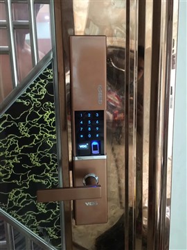 大良开汽车锁