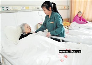 山西医科大*医院护工公司