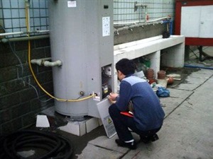 深圳法罗力热水器服务站点电话-法罗力维修故障24小时热线