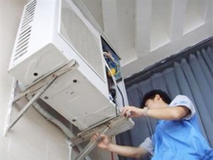 青岛格力空调服务中心电话-全市网点统一维修移机清洗加氟热线