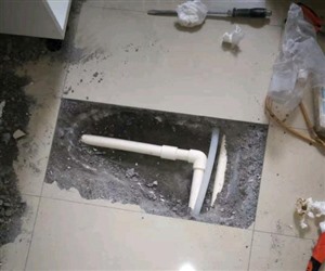 为什么天津武清区卫生间水管漏水？如何防止卫生间水管漏水？