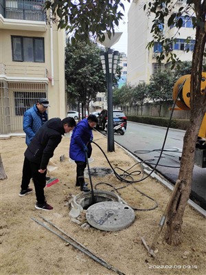 淮北市古绕附近吸污车抽化粪池-低价服务