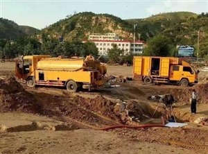 扬州泥浆池清淤，工地淤泥清理运输价格