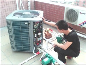 漳州市真心空气能热水器各点报修电话（24小时400）维修