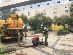 如皋长江镇二案长青沙化粪池清理污水池清理管道疏通清淤检测
