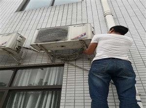 南京鼓楼区空调不制冷维修，空调加氟，空调清洗