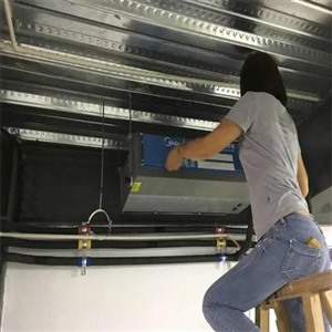 西安兴隆社区空调安装拆移-空调维修服务,快速上门