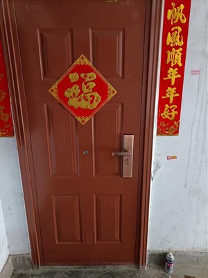 上街区维修防盗门师傅的电话，万嘉防盗门公司电话