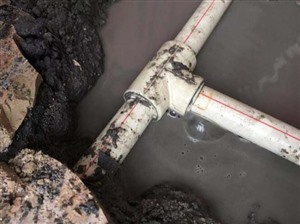 为什么天津武清区卫生间反复漏水？其实主要是这个原因导致的！