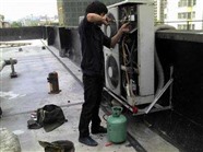 漳州空调维修.空调清洗移机.加氨保养杀菌漏水不制冷
