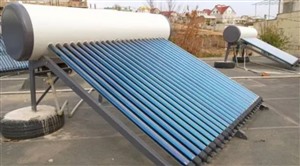 漳州市亿家能太阳能热水器上门维修电话多少？24小时报修热线