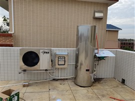 专业维修各种品牌空气能热水器