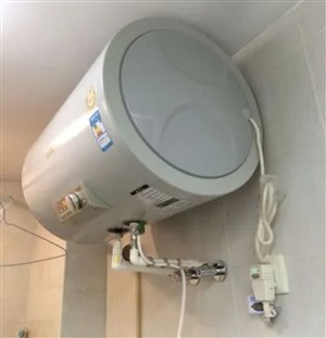 漳州市澳柯玛热水器漏水等故障上门维修电话，7×24小时报修服