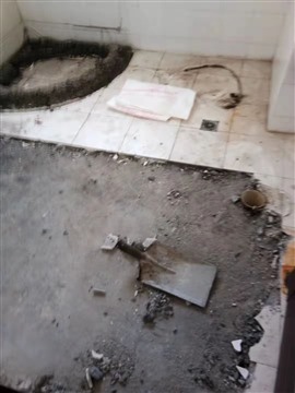 德州庆云县厕所防水补漏，楼顶渗水漏水维修，5-10年质保服务有保障