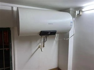 本地热水器维修师傅，淄附近热水器维修电话统一服务24小时热线
