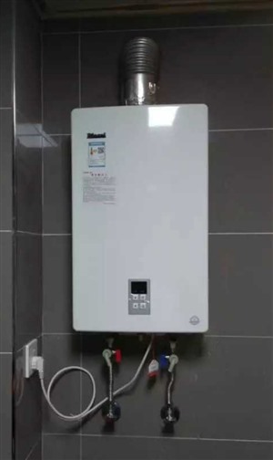漳州市燃气热水器专业维修电话，热水器常见故障报修服