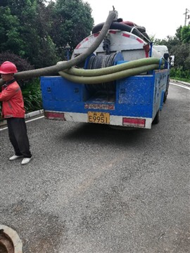 安宁太平镇温泉镇连然镇抽化粪池，污水转运，清理隔油池，抽淤泥
