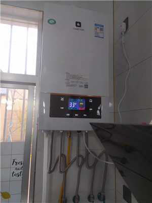 漳州市阿诗丹顿壁挂炉就近上门维修电话，24小时故障报修热线