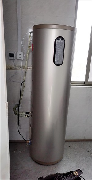 漳州市海 尔空气能热水器上门维修电话，小区附近均有维修中心