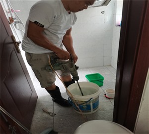 济南市中区维修水管 安装水龙头阀门
