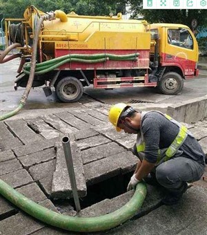 镇江句容市污水池清理电话，地下室排污，化粪池清理抽粪价格咨询