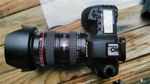 佳能单反相机24-70镜头通电噪音 异响 抖动 防抖问题维修