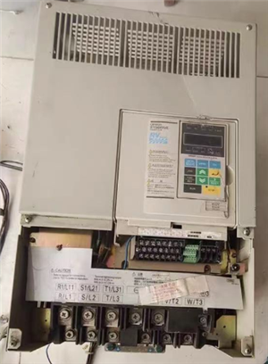 北京维修欧姆龙变频器报警代码显示OCA过电流维修