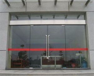 青山 建设二路 红钢城维修玻璃感应门 安装电动门自动门