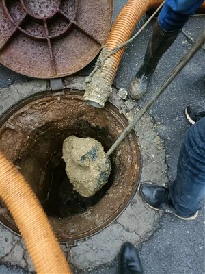 南京玄武区月苑雨污排水管道疏通 清理管道淤泥水泥结石 抽污水