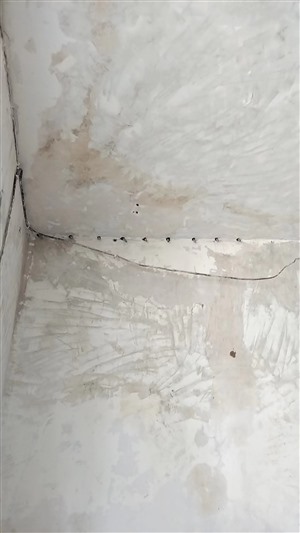 东营市屋顶防水补漏阳台渗水漏水维修多年防水补漏经验