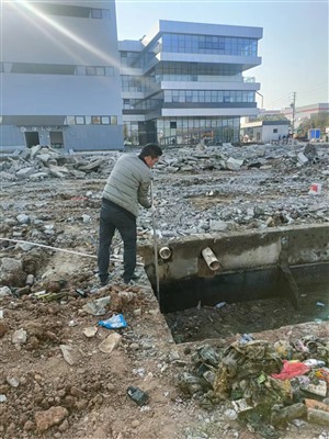 南京秦淮区化粪池清理抽粪 污水池清理 隔油池清理清淤